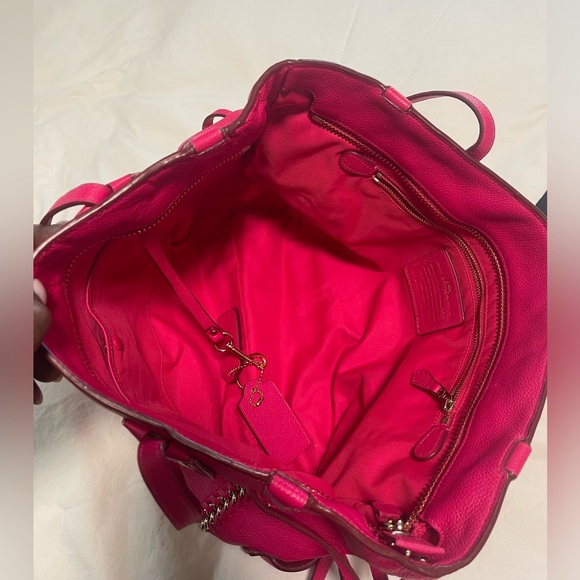 Coach❤️EXTREMELY RARE "Pink Ruby" TATUM Tote❤️Barely Used-ORIGINAL Owner❤️ - Picture 2 of 16